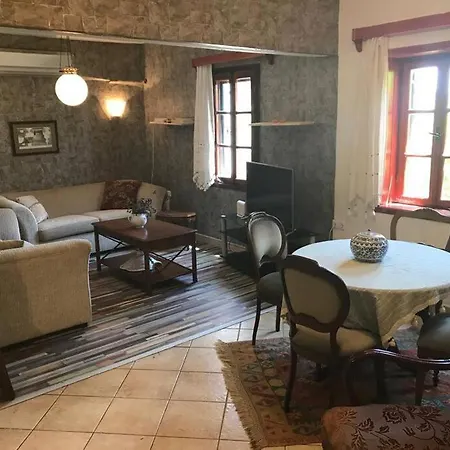4 Br Amazing Duplex House In Vakantiehuis Bodrum