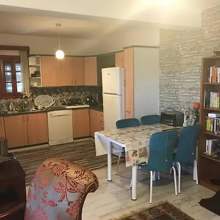4 Br Amazing Duplex House In