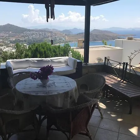 4 Bedroom Amazing Duplex House In Feriehus *